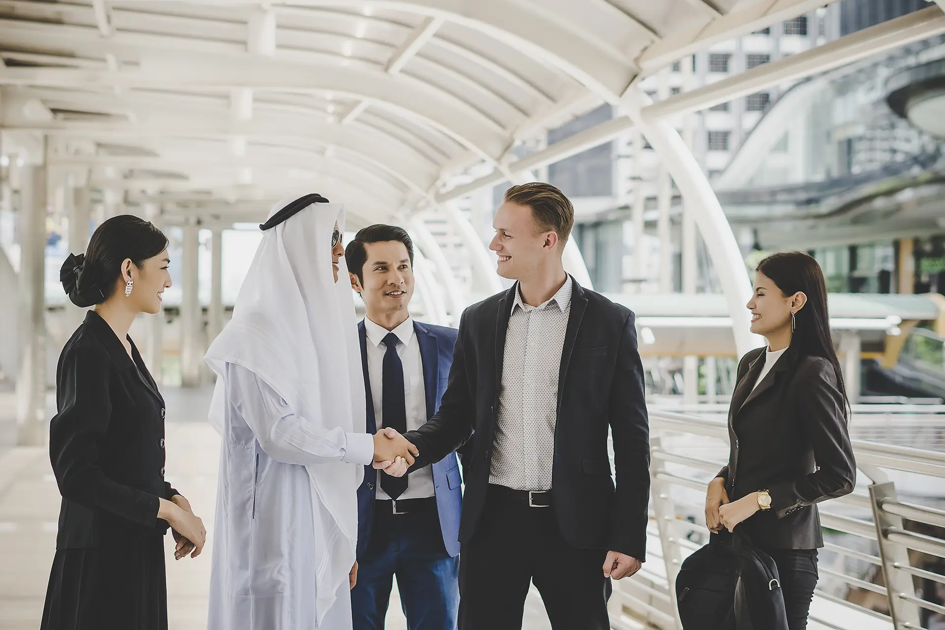 Business Setup in UAE: Choosing Between Mainland, Free Zone, and Offshore